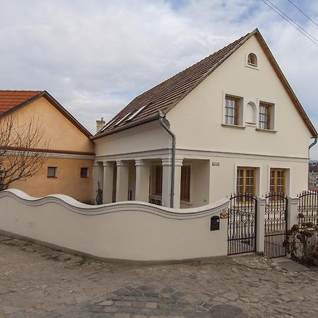 Amadeus Vendeghaz Hotel Esztergom Luaran gambar