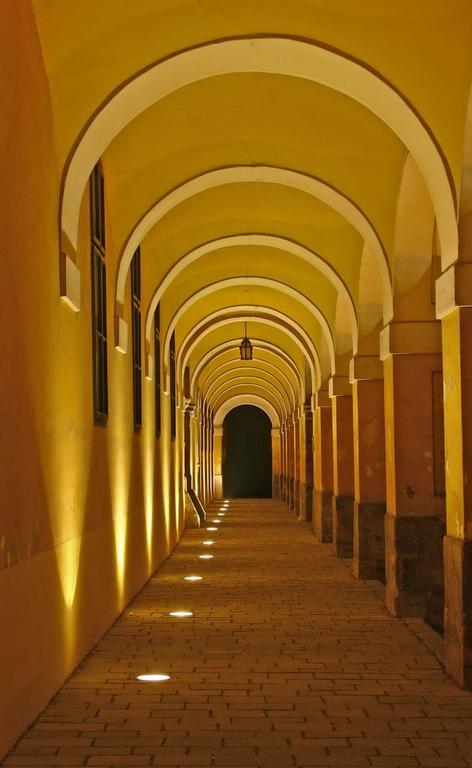 Amadeus Vendeghaz Hotel Esztergom Luaran gambar