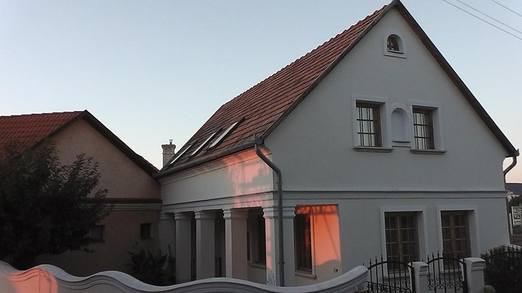Amadeus Vendeghaz Hotel Esztergom Luaran gambar