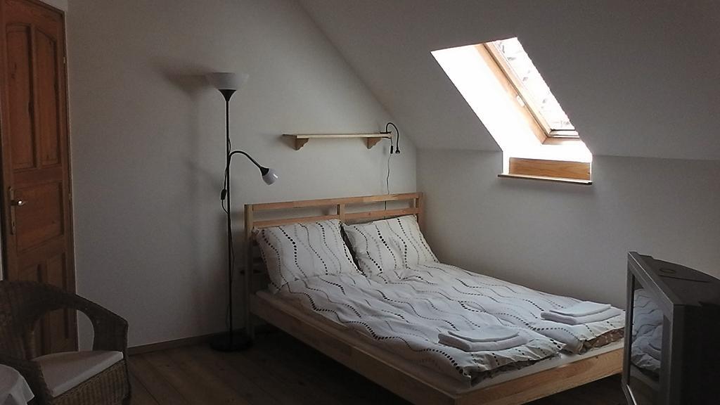 Amadeus Vendeghaz Hotel Esztergom Bilik gambar